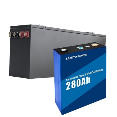 comprare Pacco batteria LiFePO4 allo stato semi-solido 12.8V 560Ah con BMS 200AMP ibrido fabbricazione online