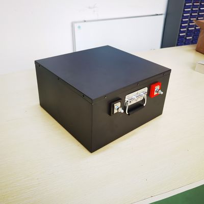Buon prezzo Pacchetto della batteria al litio di LiFePO4 24V 80Ah per la macchina automatica di pulizia del pavimento in linea