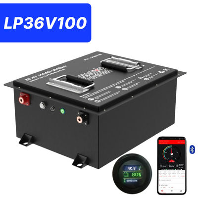Buon prezzo 36V 100Ah 200Amp 36.8V Bluetooth LiFePO4 batteria del carrello da golf al litio con LCD rotondo, 5 anni di garanzia in linea